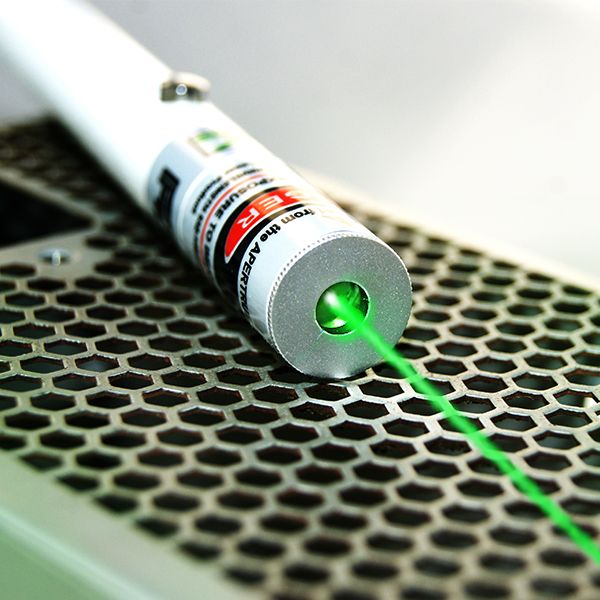 Where can I buy a green laser pointer? 